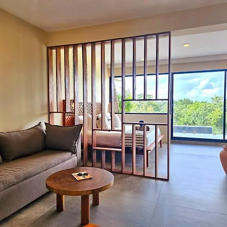 Ph Studio Balcony With Jacuzzi, Gym & Pool